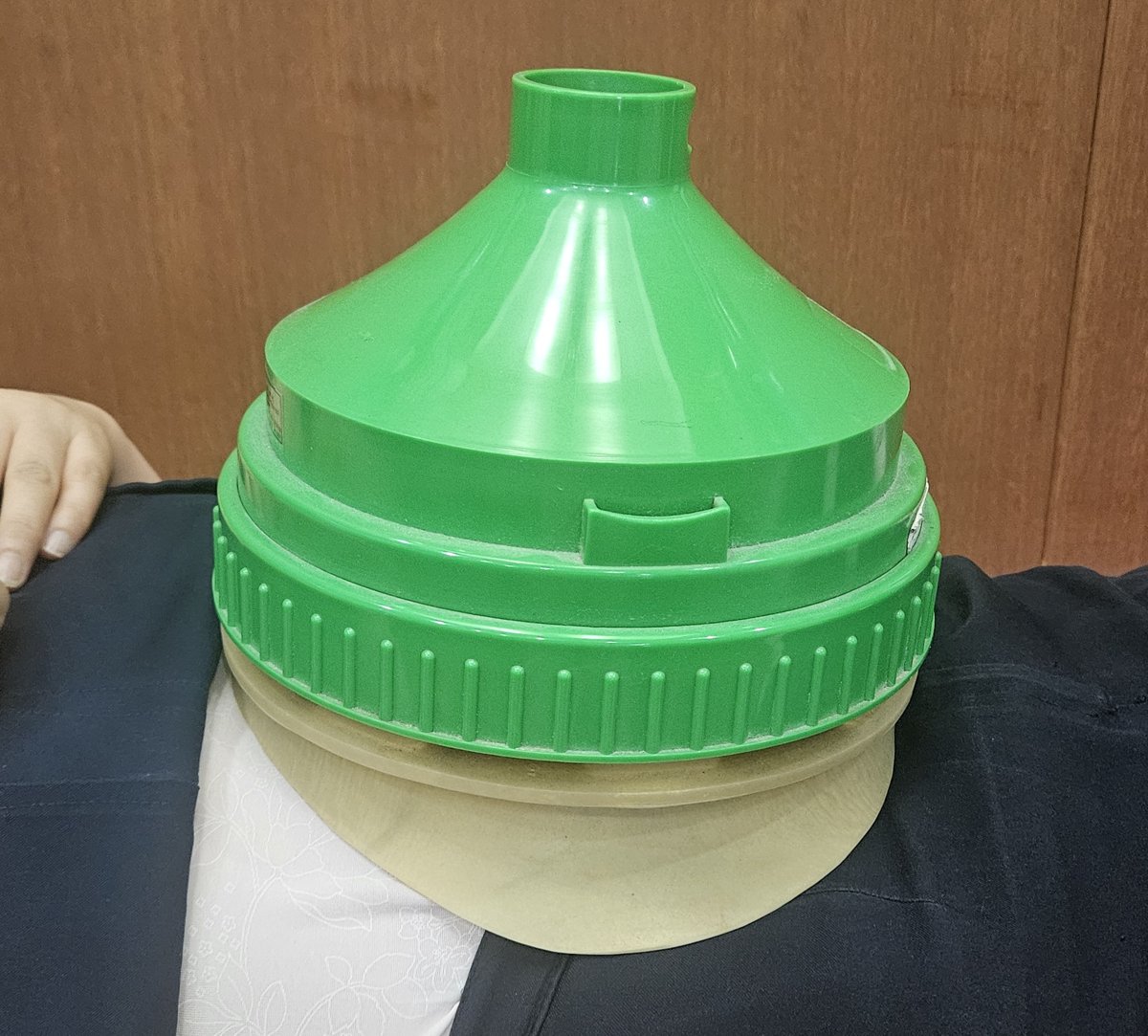 전주해독한의원의 복부 온열요법 — 아랫배에 왕뜸을 올려 하복부를 따뜻하게 하는 진료 모습